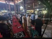 Ribuan Umat Shalat Gerhana di Masjid Gedhe Kauman Yogya