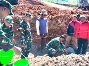 Peletakan Batu Pertama Pembangunan Talud Lapangan