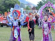 Ambal Warsa Fest 2023 Dibuka dengan Batik Carnival di Alun-alun Wonogiri