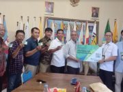 147 Atlet dan Pelatih KONI Kota Tegal Terima Kartu Peserta BPJS Ketenagakerjaan