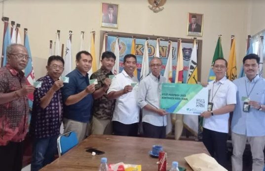 147 Atlet dan Pelatih KONI Kota Tegal Terima Kartu Peserta BPJS Ketenagakerjaan