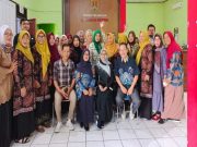 Dosen FE USM Beri Solusi Cara Memasarkan Produk ke Pelaku UMKM Kelurahan Meteseh