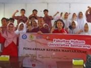 Siswa SMA Teuku Umar Semarang Mendapat Penyuluhan Hukum dari Dosen USM