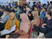 Belasan Ribu Pencari Kerja Datangi Job Fair Slawi Ageng 2023