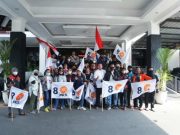 8 Anak Muda Daftarkan PKS Jateng ke KPU Naik Ojol