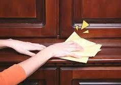 Tips Membersihkan Perabotan Rumah Berbahan Kayu