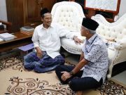 Ganjar Pranowo ‘Nyantri’ ke Gus Baha