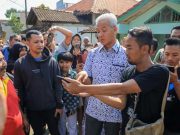 Jalan Rusak di Kabupaten Batang Terpaksa Diviralkan