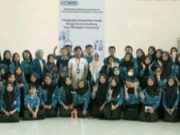 Tim PkM USM Sosialisasi Literasi Pasar Modal di SMKN 9 Semarang