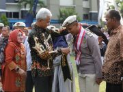 Anak Seorang Penjaga Makam Jadi Lulusan Terbaik SMKN Jateng, Kuliah di UI
