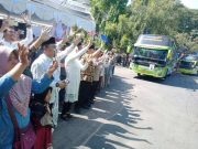 Jemaah Calon Haji Kloter Ketiga Asal Grobogan Dilepas Bupati