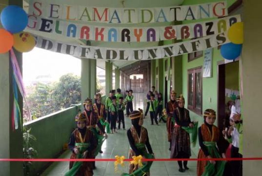 Latih Life Skill Siswa, SDIU Fadlun Nafis Gelar Karya dan Bazar