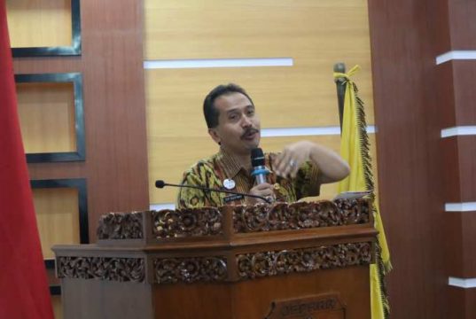 Jangan Biarkan Pencari Kerja Jadi Ayam Mati di Lumbung Padi