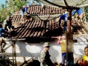 Manunggal dengan Rakyat, Tentara Bantu Pemugaran Rumah Warga