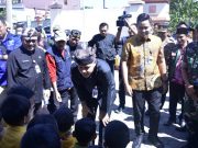Serahkan Bantuan di Kendal, Ganjar Ingatkan Jangan Dikorupsi