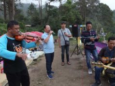 Lagu Keroncong pun Mengalun Menyelinap di Antara Hutan Pinus Gunung Ungaran