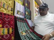 Mundur dari Bacaleg DPR RI, Pengusaha Sarung Tegal Pilih Kembangkan UKM