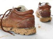 Tips Membersihkan Sepatu Dari Kotoran Lumpur