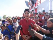 Ganjar Sampaikan Rasa Duka untuk Ayah Mertua Puan Maharani yang Tutup Usia