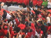 Ditawari Hadiah Handphone, Mesin Cuci atau Kulkas, Lily Pilih Microwave pada Ganjar