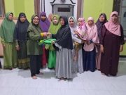 Pimpinan Cabang Aisyiyah Ajak Anggotanya di Karimunjawa Tanam Sayur