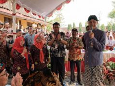 Aulia Guru Honorer SD Karangwader Dapat Motor dari Ganjar, Sediakan Rumahnya untuk Ruang KelasRumah