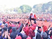 Ganjar Jalan Sehat dan Sarapan Pecel di Purwodadi, Ajak Warga Investasi Kesehatan