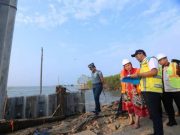 Atasi Rob dan Banjir, Pemkot Semarang Kebut Pemasangan Sheet Pile Tambak Lorok