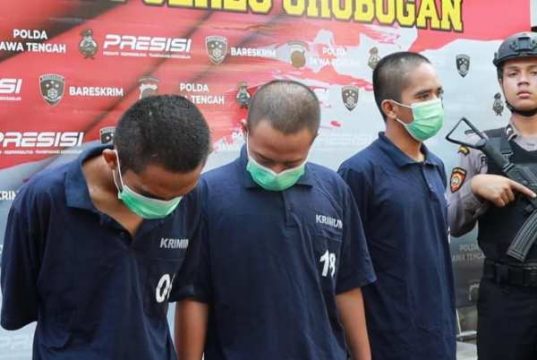 Tiga Pemuda Pelaku Prostitusi Online Ditangkap di Purwodadi, Jual Pacar di Bawah Umur di MiChat