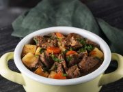 Bingung Mau Dimasak Apa? Yuk Simak Resep Semur Daging Betawi