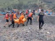 Tim SAR Gabungan Temukan Mayat Nelayan 2 Mil dari Pantai Pasir