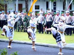 Peringatan Hari Bhayangkara Ke-77 di Pacitan, Dimeriahkan Tari Kethek Ogleng
