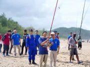 Lomba Mancing Pasiran di Pacitan, Meriahkan Hari Laut Nasional