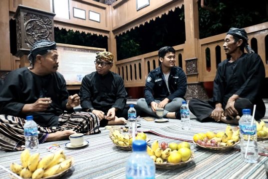 Mengenal Suku Samin yang Dikenal Jujur dan Tidak Suka dengan Kekerasan