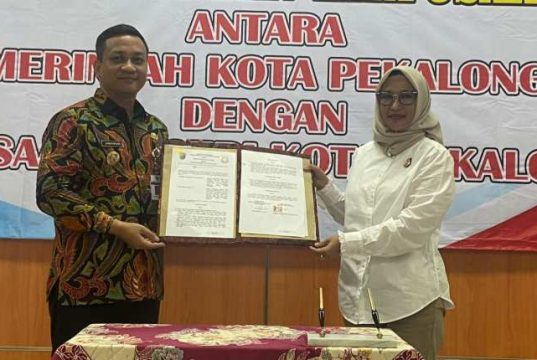Pemkot dan Kejari Pekalongan Tandatangani MoU Bidang Perdata dan Tata Usaha Negara
