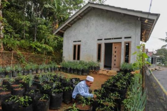 Ucapan Syukur Penerima Manfaat Program ‘Tuku Lemah Oleh Omah’ Disampaikan Penuh Haru