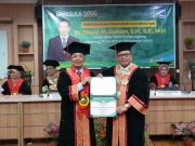 FH Unissula Berikan Profesor Kehormatan Binsar M Gulton