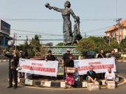 Aktivis Lingkungan Gelar Koin Peduli SAVEKARIMUNJAWA