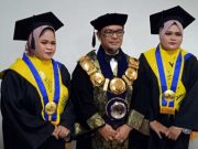 Sherla-Sherli, Anak Tukang Cat Mobil Lulus Untidar Raih Predikat “Cumlaude” cumlaude