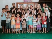 Ajak Nobar Film di Perpustakaan Desa, Begini Cara Karang Taruna Reksa Buana Isi Hari Libur Bersama Anak-anak