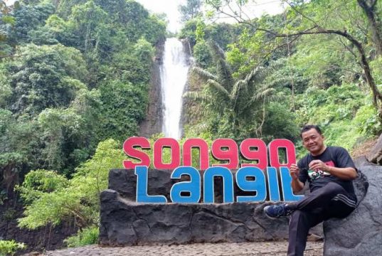 Menjelajahi Pesona Wisata Air Terjun Songgo Langit