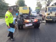 Truk Versus Motor Supra, Pengendara Dilarikan ke RS Yakkum Purwodadi