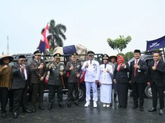 HUT ke-78 RI, Bupati Kebumen Bagikan 600 Alsintan dan 747 Ternak