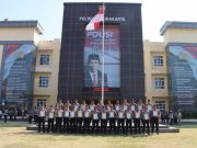 Polresta Surakarta Beri Penghargaan Kepada Puluhan Anggota Berprestasi