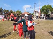 Emak – emak di Blora Meriahkan HUT ke-78 RI Lomba Lucu-Lucuan Penuh Kehebohan