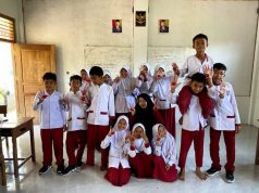 Mahasiswa KKN Unisri Ajarkan Ekonomi Kreatif untuk Tingkatkan Minat Wirausaha