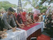 Grobogan Raih Penghargaan MURI atas Rekor Pipil Jagung 1.000 Petani