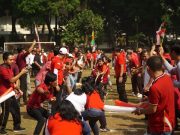 Semarakkan HUT ke-78 RI, UKSW Gelar Lomba Tarik Tambang Hingga Panjat Pinang
