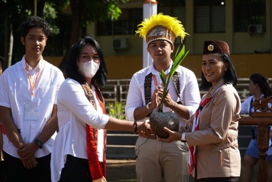 Sambut Mahasiswa Baru, Rektor UKSW Ajak Maba Hargai Perbedaan dan Cinta Budaya Indonesia