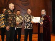 Pemkot Semarang Sabet Penghargaan Bidang Penataan Ruang dari UI